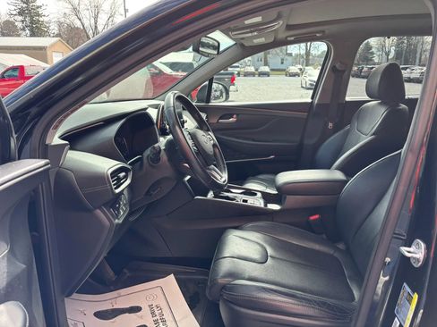 Used 2019 Hyundai Santa Fe AWD w/ Cargo Package image 17
