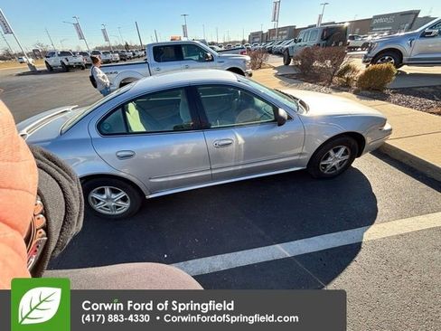 Used 2003 Oldsmobile Alero GL image 4