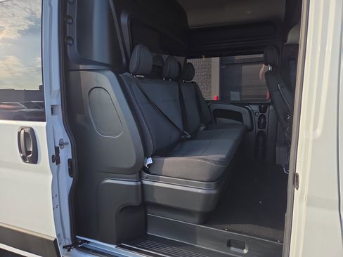 New 2026 RAM ProMaster 2500 w/ Crew Van Package image 5