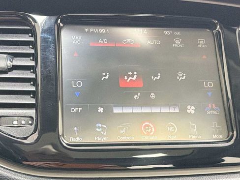 Used 2016 Dodge Dart Limited FWD image 21