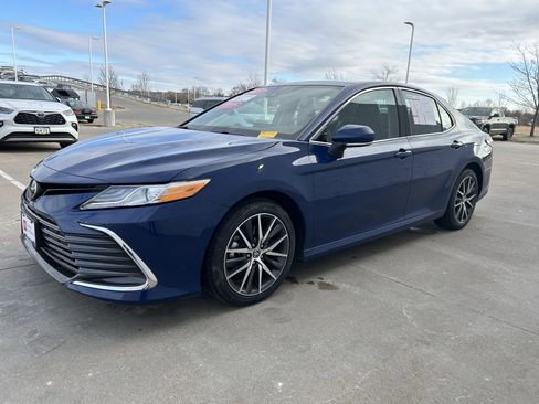 Certified 2023 Toyota Camry XLE image 7