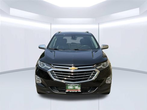 Used 2018 Chevrolet Equinox Premier AWD/4WD image 2