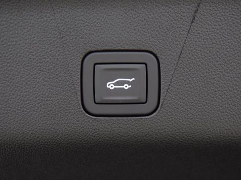 New 2026 Chevrolet Suburban Premier w/ Sun And Tow Package image 26