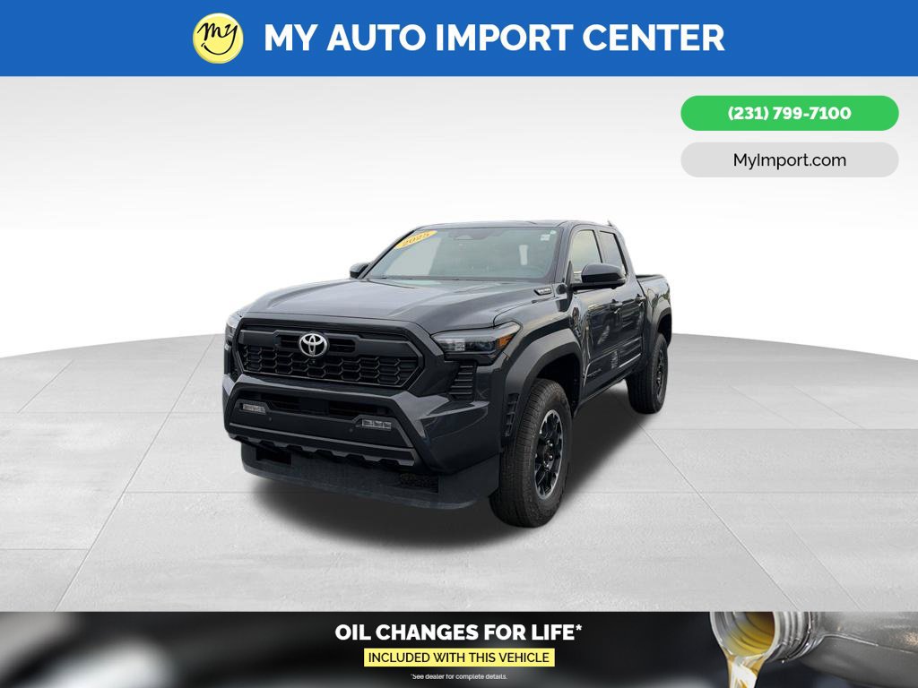 Used 2025 Toyota Tacoma TRD Off-Road w/ TRD Off Road Premium Package AWD/4WD image 3