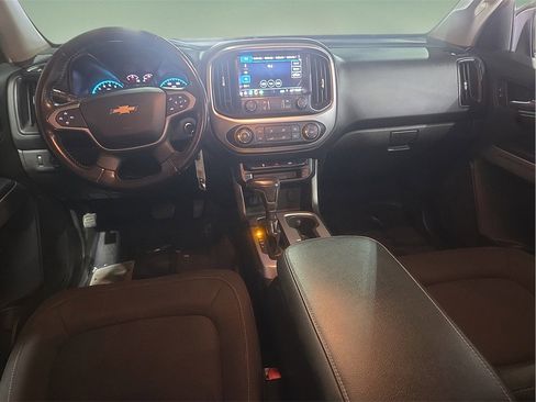 Used 2020 Chevrolet Colorado LT image 16