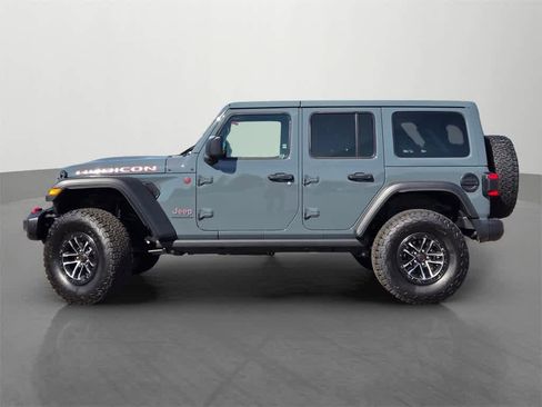 New 2025 Jeep Wrangler Rubicon w/ XTREMEE 35" Tire Package image 3
