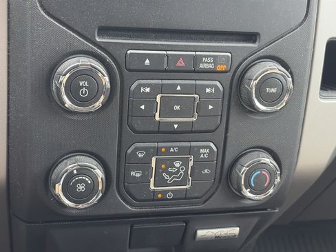 Used 2013 Ford F150 XLT w/ Luxury Equipment Group AWD/4WD image 30