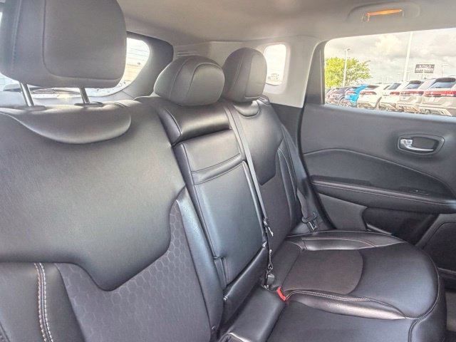 Used 2020 Jeep Compass Latitude w/ Popular Equipment Group FWD image 14