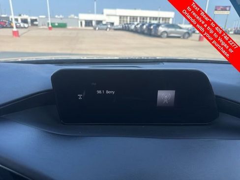 Used 2024 MAZDA MAZDA3 s image 22