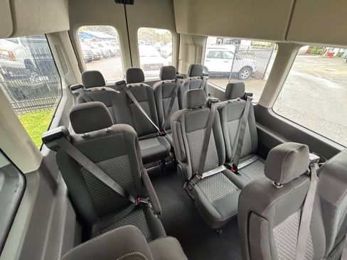 Used 2022 Ford Transit 350 XLT AWD/4WD image 15