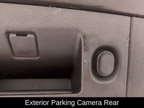 Used 2017 Cadillac Escalade Premium Luxury image 13