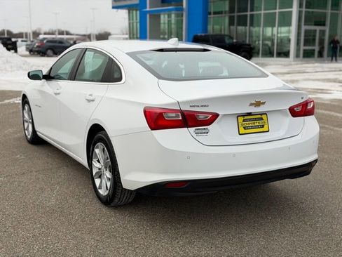 Used 2025 Chevrolet Malibu LT image 6