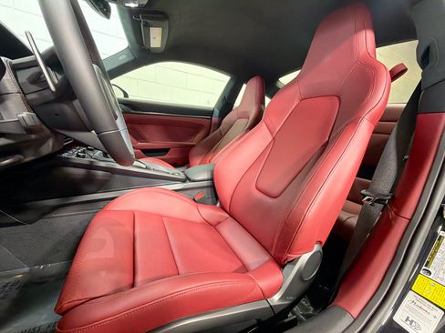 Certified 2026 Porsche 911 GT3 RWD image 5