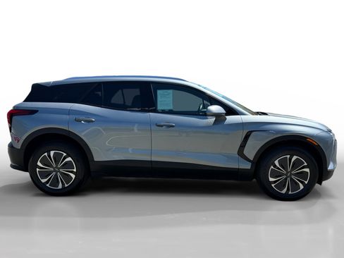 Used 2024 Chevrolet Blazer EV LT AWD/4WD image 6