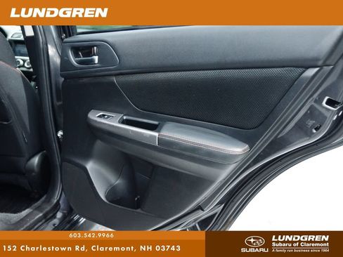 Used 2017 Subaru Crosstrek 2.0i Premium AWD/4WD image 22