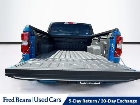 Used 2025 Ford Maverick Lobo AWD/4WD image 35