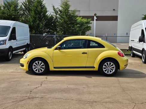 Used 2015 Volkswagen Beetle 1.8T FWD image 6