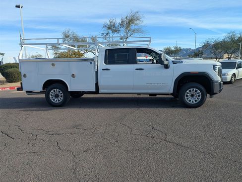 New 2026 GMC Sierra 2500 Pro w/ Convenience Package image 7