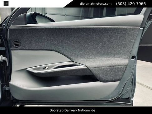 Used 2025 Lucid Air Pure RWD image 25