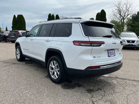 Used 2022 Jeep Grand Cherokee L Limited AWD/4WD image 3