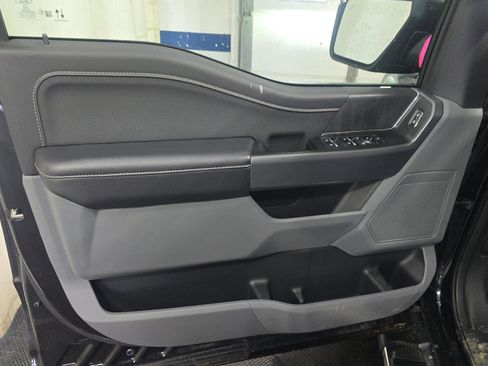Used 2025 Ford F150 XLT w/ Equipment Group 301A Standard AWD/4WD image 9