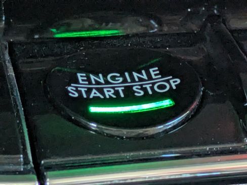 Used 2023 Lincoln Nautilus AWD w/ Premium Package image 30