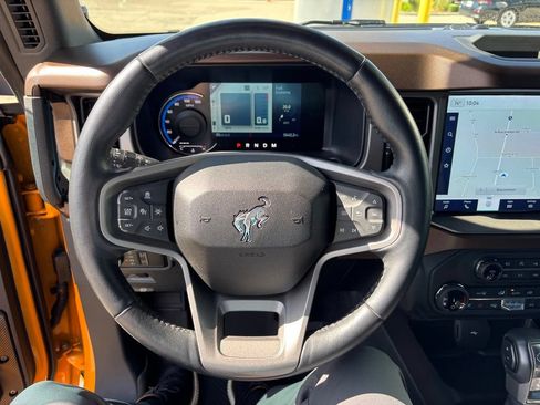 Used 2022 Ford Bronco Outer Banks AWD/4WD image 28