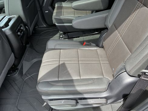 New 2026 Chevrolet Tahoe High Country AWD/4WD image 14