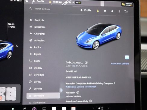 Used 2018 Tesla Model 3 Long Range image 24