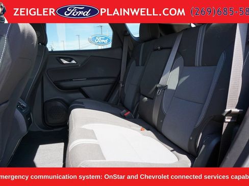 Used 2023 Chevrolet Blazer LT w/ Convenience Package FWD image 12