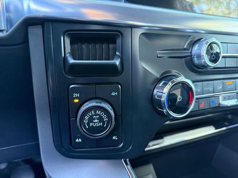 New 2026 Ford F150 Lariat w/ Equipment Group 501A Mid image 18