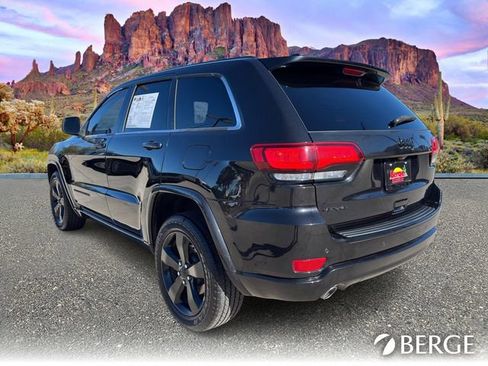 Used 2015 Jeep Grand Cherokee Altitude image 4