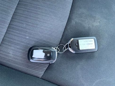 Used 2023 Nissan Sentra SV image 31