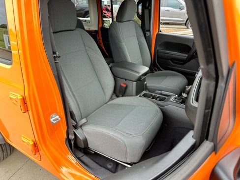 New 2025 Jeep Wrangler Unlimited Sport AWD/4WD image 24
