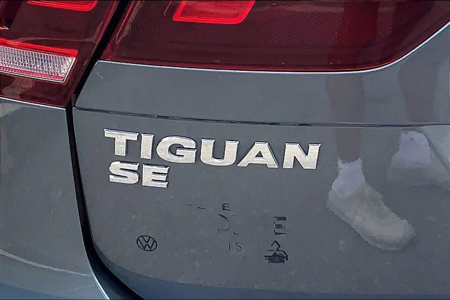 Used 2019 Volkswagen Tiguan SE AWD/4WD image 10