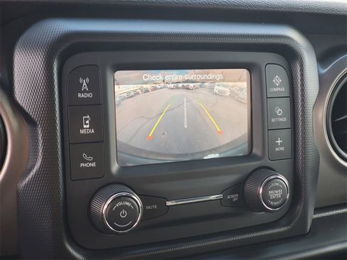 Used 2021 Jeep Wrangler Unlimited Sport image 15