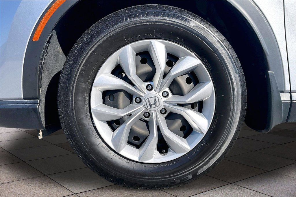 Used 2026 Honda CR-V LX image 9