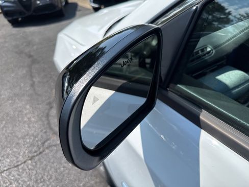 Used 2022 Jeep Compass Latitude image 16