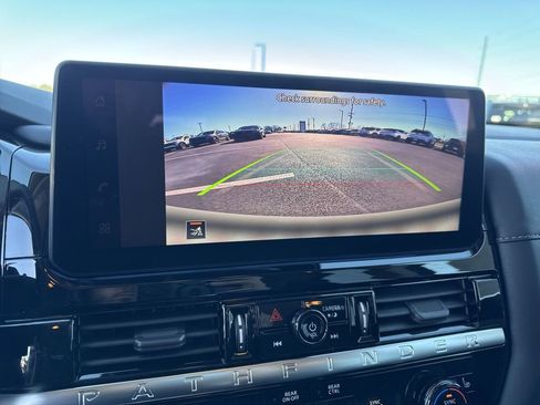 New 2026 Nissan Pathfinder SV AWD/4WD image 17