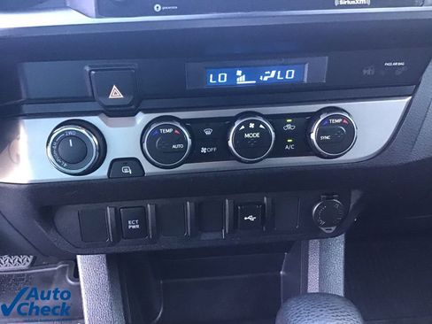 Used 2022 Toyota Tacoma SR image 36