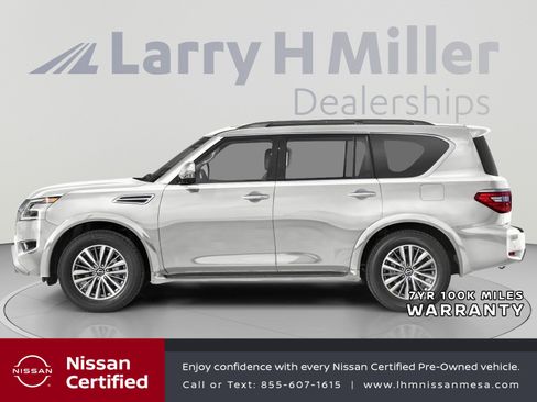 Certified 2023 Nissan Armada SL w/ Midnight Edition Package AWD/4WD image 3