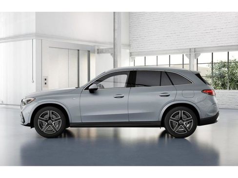 New 2025 Mercedes-Benz GLC 350e GLC 350e image 34
