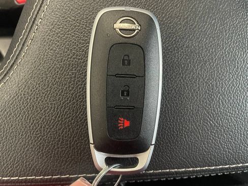 Certified 2025 Nissan Kicks Play S FWD image 18
