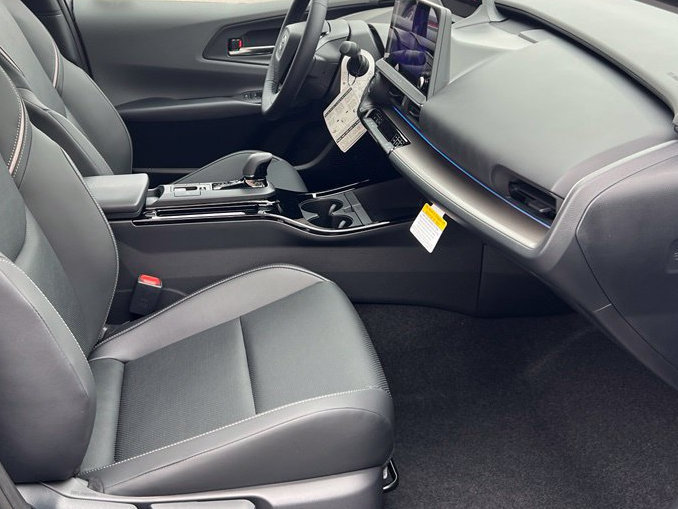 New 2027 Toyota Prius Limited w/ Limited Premium Package AWD/4WD image 18