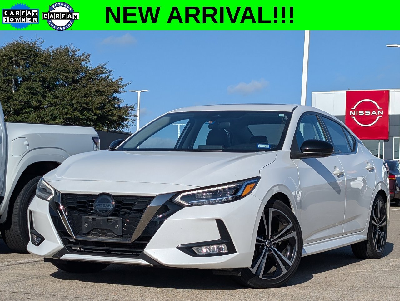 Used 2022 Nissan Sentra SR w/ SR Premium Package FWD image 1