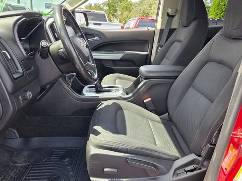 Used 2016 Chevrolet Colorado LT w/ LT Convenience Package RWD image 10