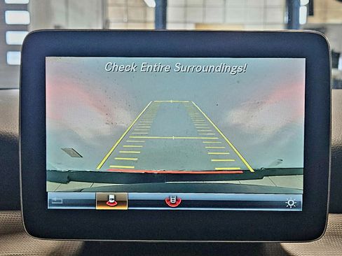 Used 2018 Mercedes-Benz CLA 250 4MATIC image 17