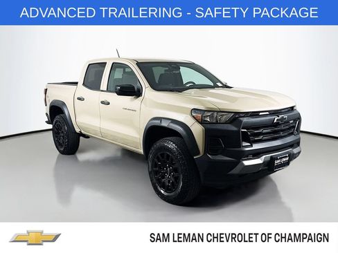 Used 2024 Chevrolet Colorado Trail Boss w/ Advanced Trailering Package AWD/4WD image 1