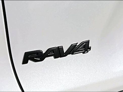 Used 2024 Toyota RAV4 XLE Premium image 30