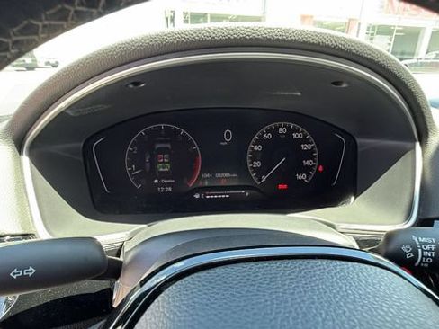 Used 2024 Honda Civic EX-L image 27